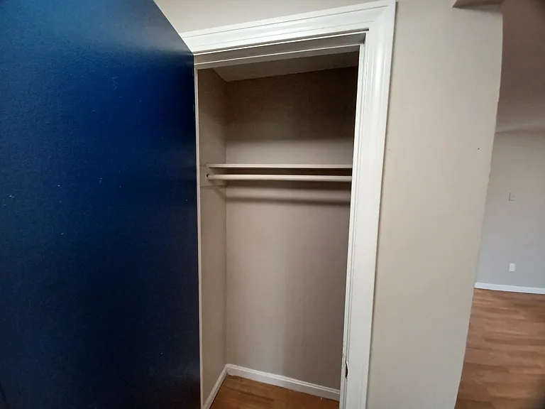 236 Maple St — Photo 8