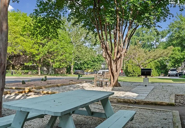 3438 Willowrun Dr #C — Photo 16
