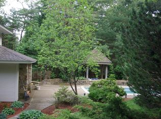 10 Sunset Ave, North Reading, MA 01864