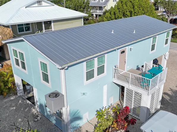 25022 Palm Ln, Summerland Key, FL 33042