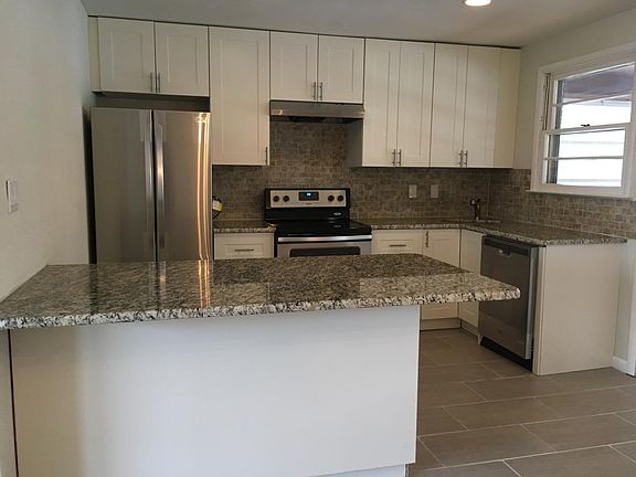 Open kitchen