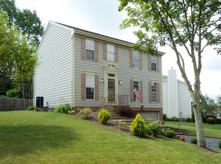 1026 Lexington Dr, Aliquippa, PA