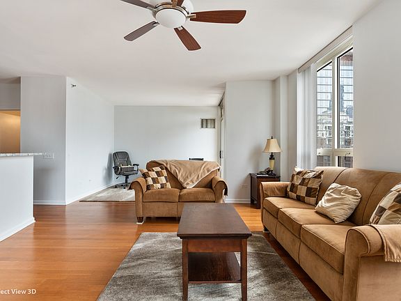 4th image of 1111 S Wabash Ave APT 1706