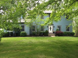 648 Curve Rd, Delaware, OH 43015