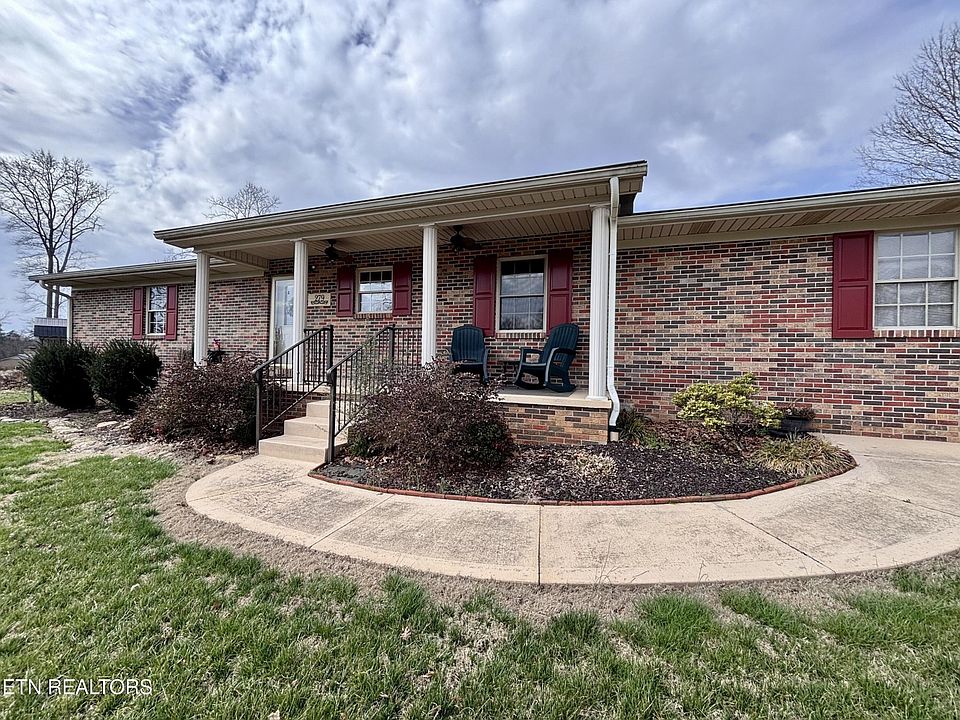 1st image of 279 Dixie Lee Ln