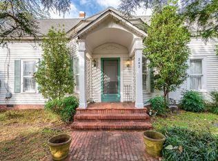 242 Calhoun St, Fairmount, GA 30139