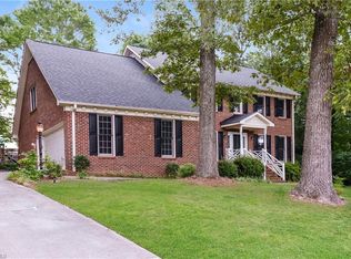 3801 Waldenbrook Rd, Greensboro, NC 27407