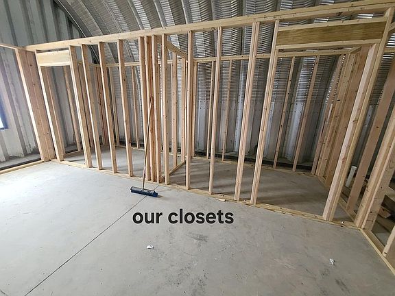 2nd image of 605 Winstead Rd