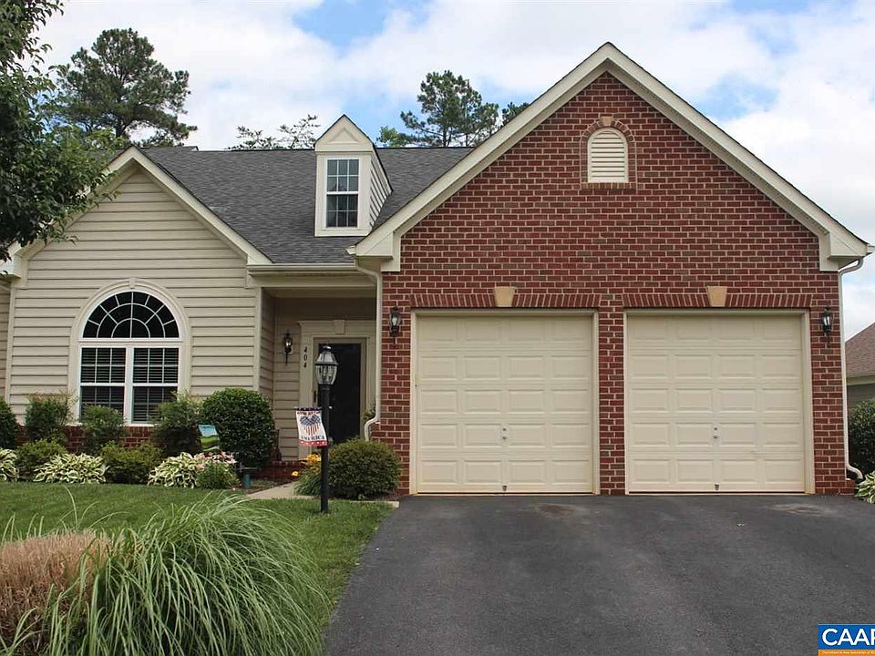 2nd image of 404 Appalachian Ln