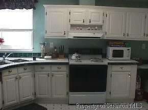 4th image of 3 Laurel Hill Dr