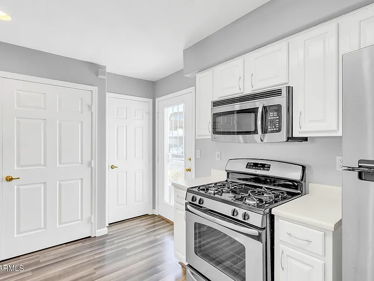 1505 N Center St #215 — Photo 5