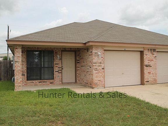 2nd image of 1105 Nicholas Cir APT A