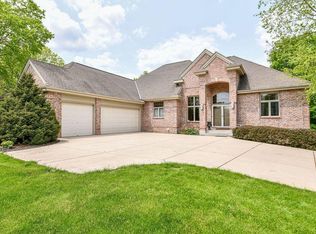 561 Stonegate Pass, Colgate, WI 53017