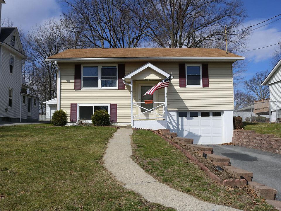 1st image of 65 Mountain Ave