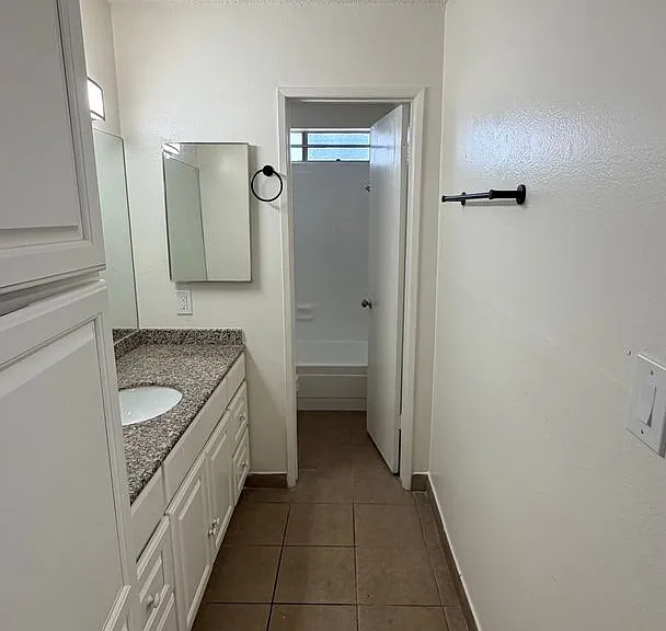 13921 YUKON LP — Photo 2