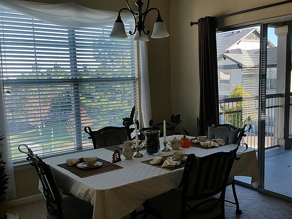 Nice dining area with great views.