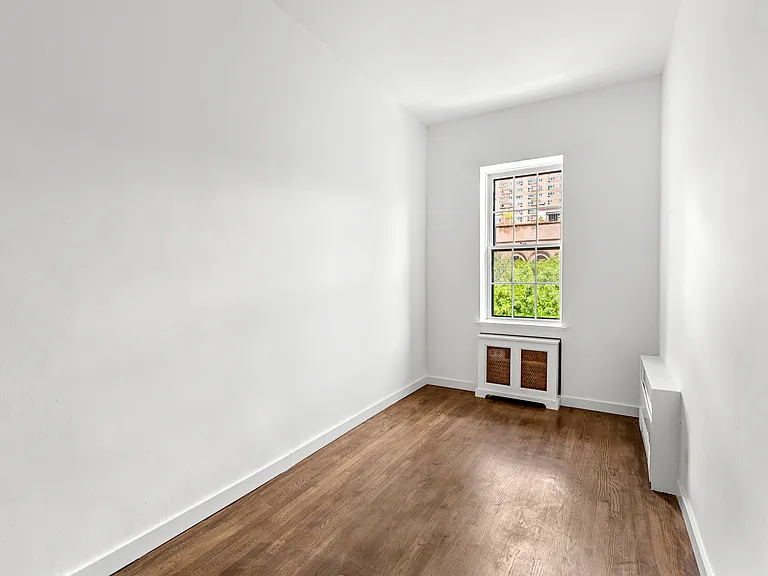 54 W 88th St #6 — Photo 9