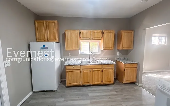 1265 E 99th St — Photo 3