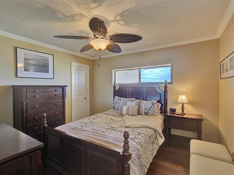 1270 Gulf Blvd #1003 — Photo 25
