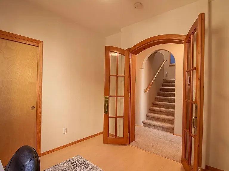 13115 Enchantment Ln NE — Photo 5