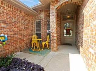 7533 NW 129th St, Oklahoma City, OK 73142