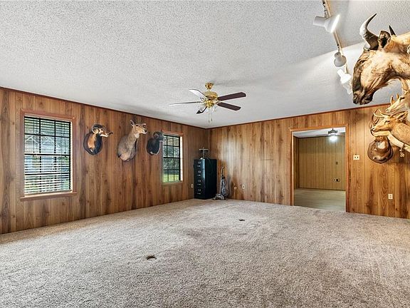 5th image of 16096 N Yates Rd