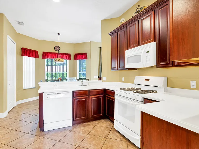 7973 Sea Pearl Cir — Photo 13