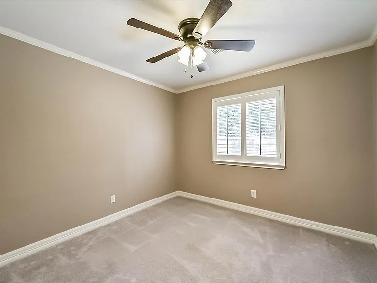 4111 Hermitage Hollow Ln — Photo 27