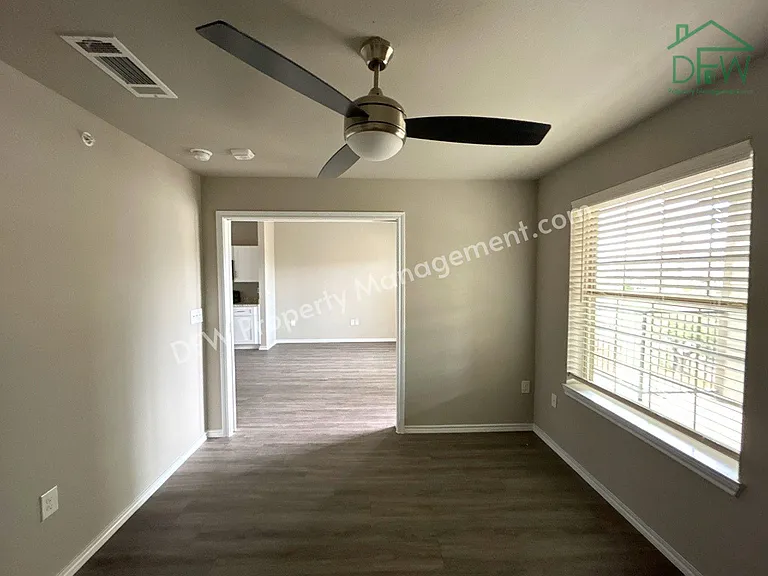 6108 Abrams Rd #B — Photo 4