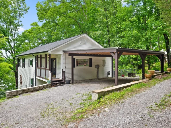 15033 Log Cabin Ln, Soddy Daisy, TN 37379