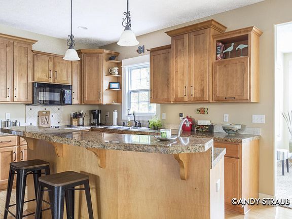 5th image of 2936 Creek Edge Ct