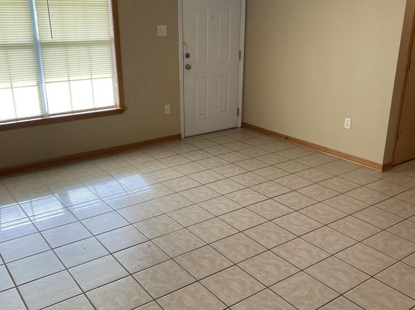 1005 Shellie Ln #10988611