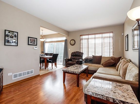 2nd image of 6894 Como Ct
