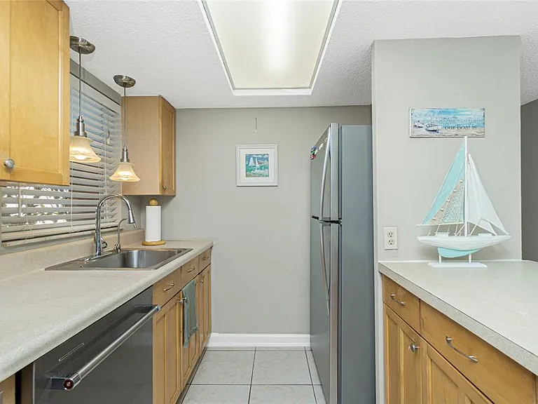 1358 Rock Dove Ct #7 — Photo 12