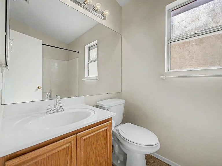 7435 W Louise Dr — Photo 18