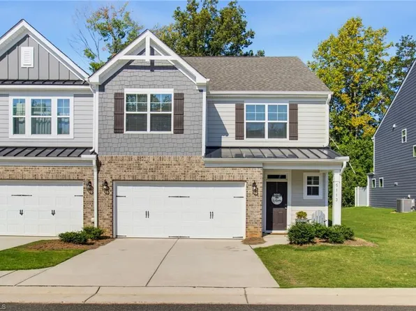 5113 Moonlight Ridge Dr, Greensboro, NC 27455