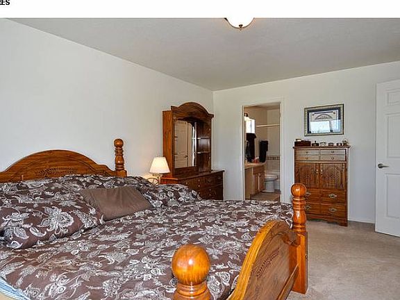Master Bed Room