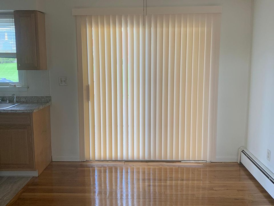 664 Silver Lake Scotchtown Rd, Middletown, NY 10941 Zillow