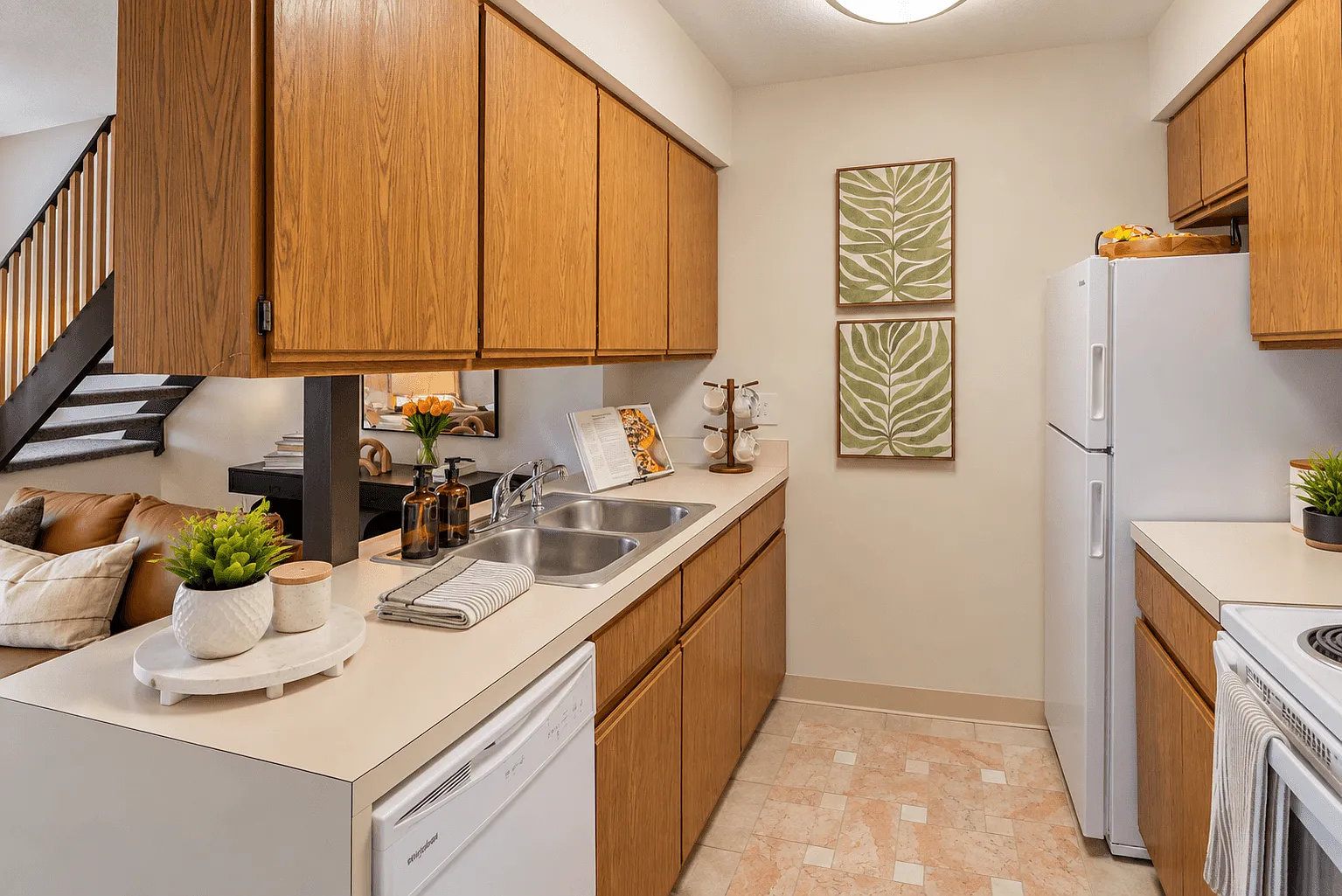 Merriman Valley Apartments & Townhomes — Photo 4