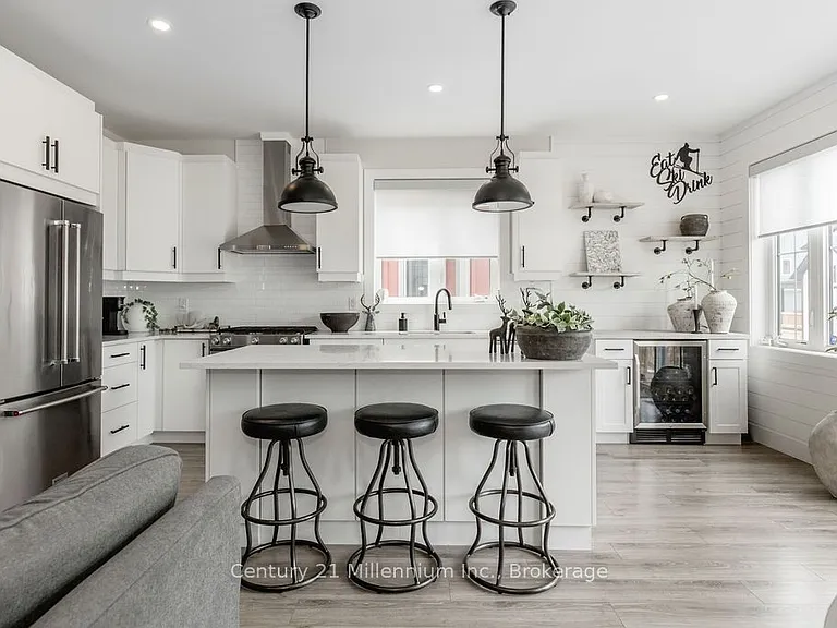 116 Sycamore St — Photo 9