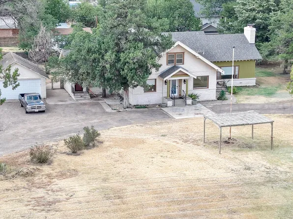 410 Buckler Ave, Pampa, TX 79065
