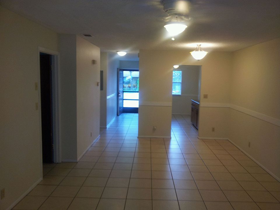 1st image of 1285 Cheney Hwy Unit D