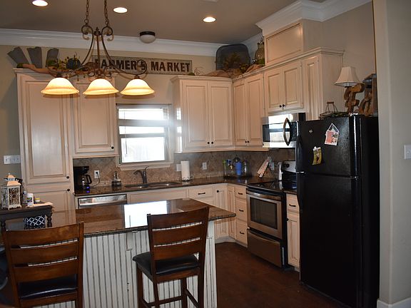 4th image of 8118 E County Road 5900