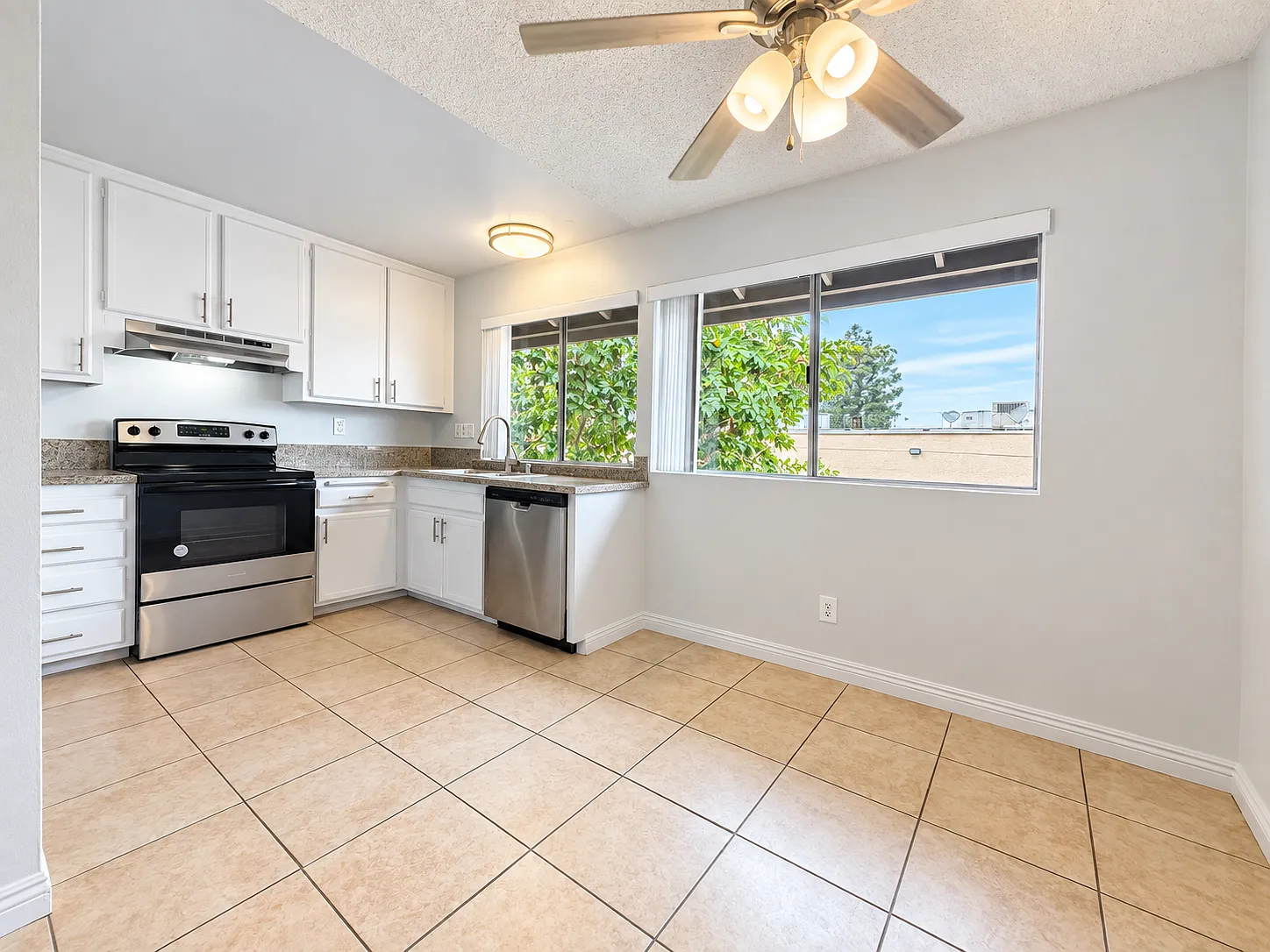 Woodside Garden Apartments — Photo 4