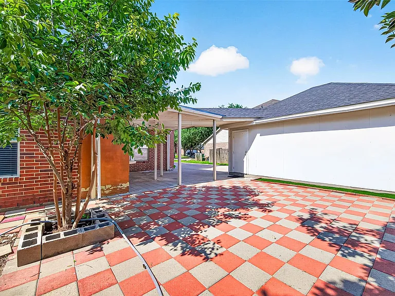 17611 Haywood Oaks Dr — Photo 29