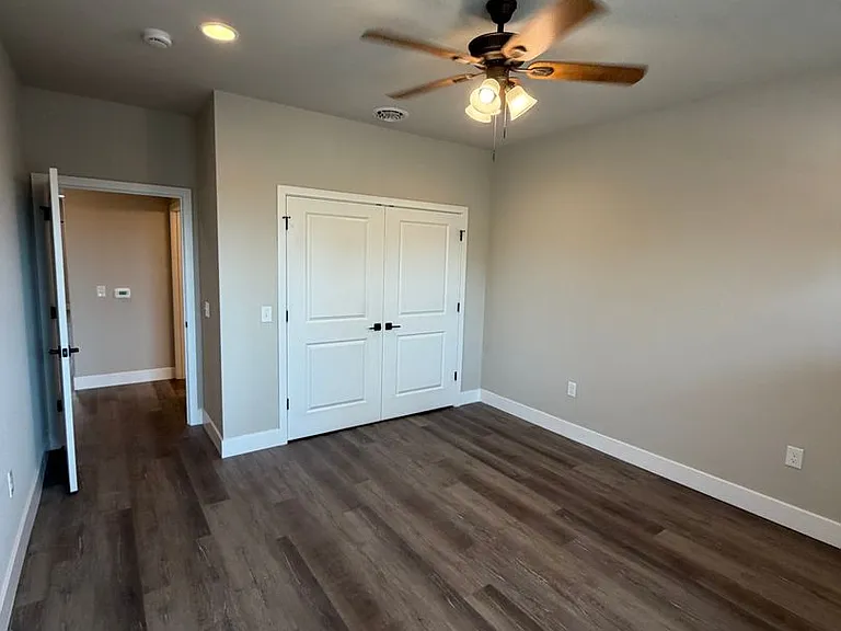 Salem Run Apartments Phase 2 — Photo 108