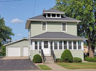 607 W 4th St, Marshfield, WI 54449