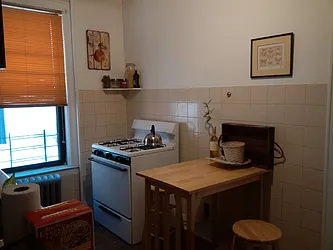 Rented by Halvatzis Realty