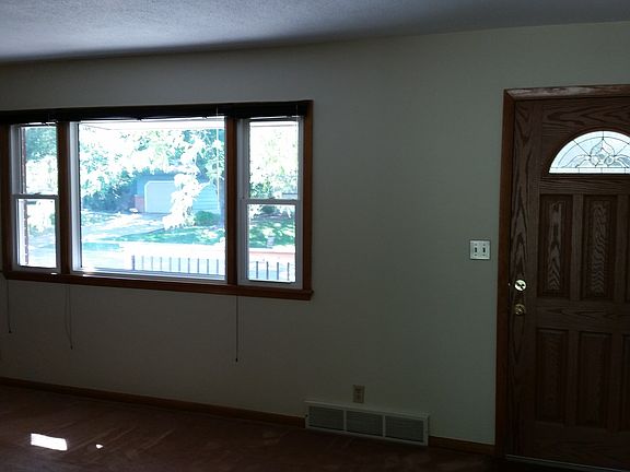 2nd image of 5620 Elkcrest Dr