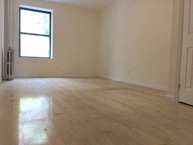2nd image of 1302 Newkirk Ave APT 1B
